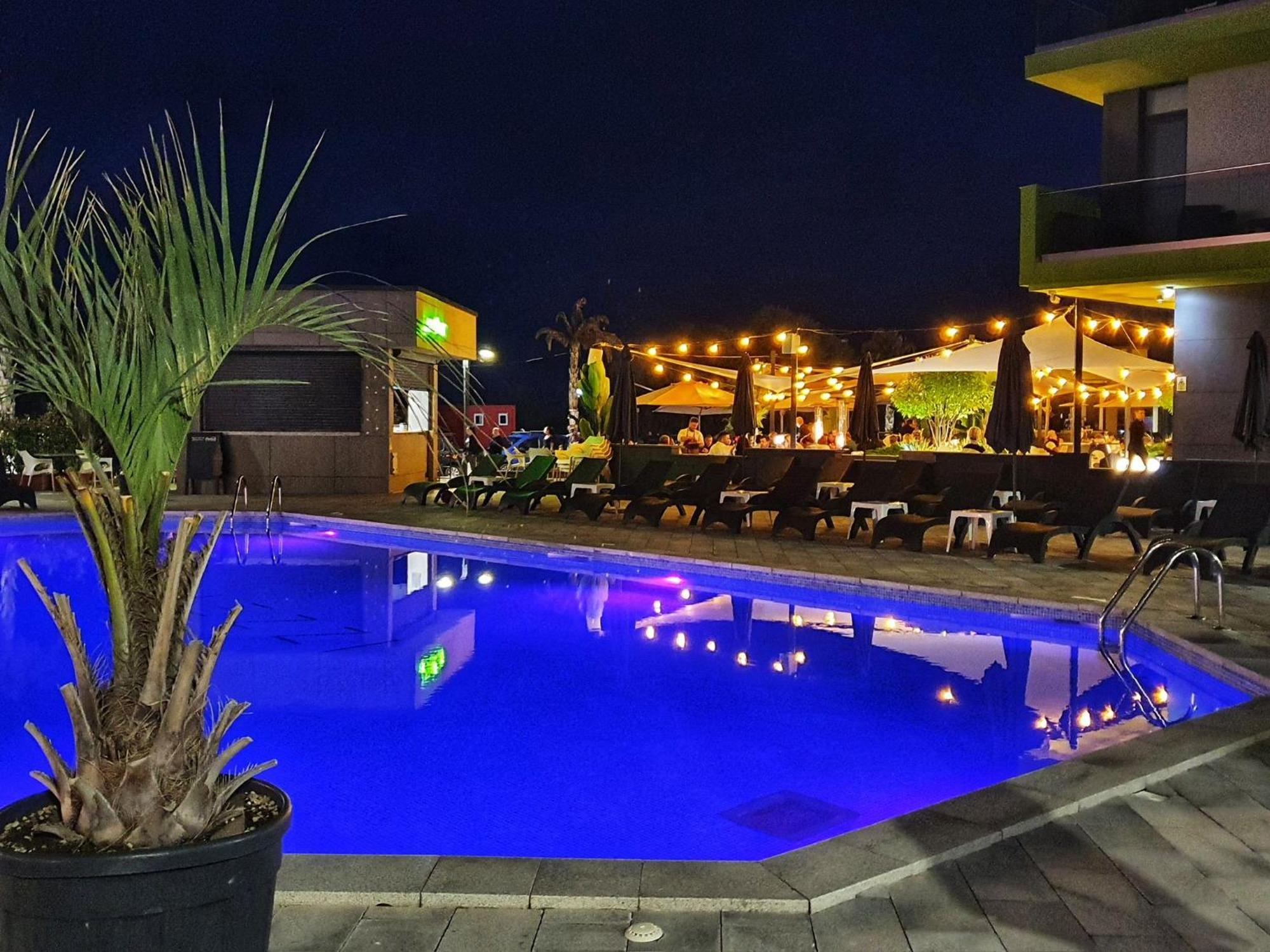 Andreas - Pool & Spa Beach Resort Năvodari Exterior foto